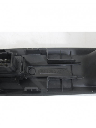 Recambio de mando elevalunas delantero derecho para citroën ds3 graphic art referencia OEM IAM 96638232XT