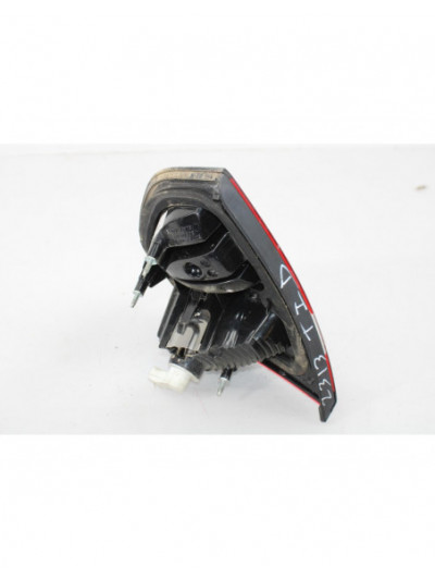 Recambio de piloto trasero derecho interior para citroën c4 picasso 1.6 hdi fap referencia OEM IAM 9673164980