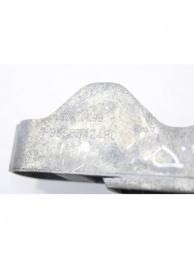 Recambio de soporte maneta exterior para citroën c4 picasso 1.6 hdi fap referencia OEM IAM 9680342480DD.