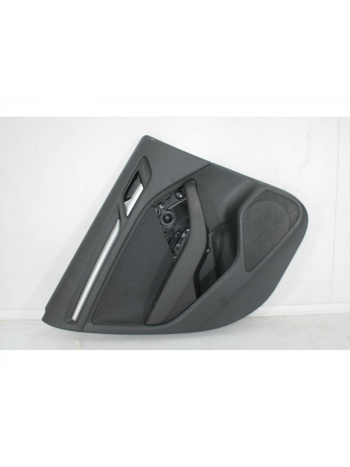 Recambio de guarnecido puerta trasera izquierda para audi a3 sportback (8va) ambiente referencia OEM IAM 8V4867305