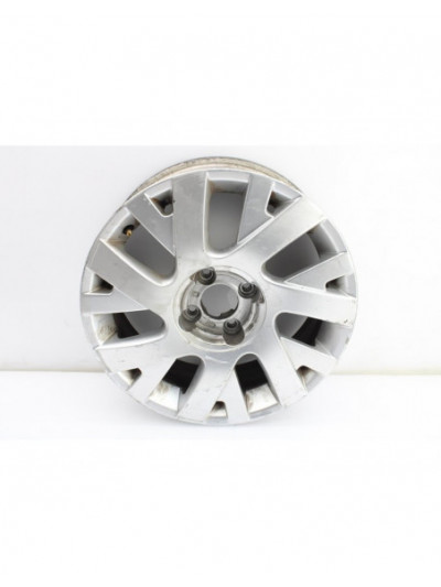 Recambio de llanta para citroën c4 berlina vtr plus referencia OEM IAM LLANTA3