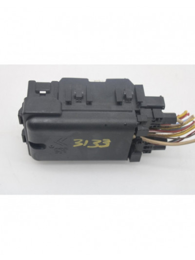 Recambio de caja reles / fusibles para citroën c4 lim. collection referencia OEM IAM 9665492680