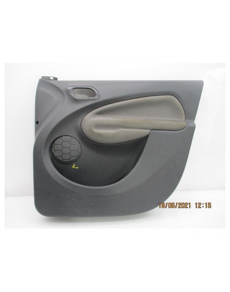 Recambio de guarnecido puerta delantera izquierda para citroën c3 picasso 1.6 hdi fap referencia OEM IAM 96700401TZ