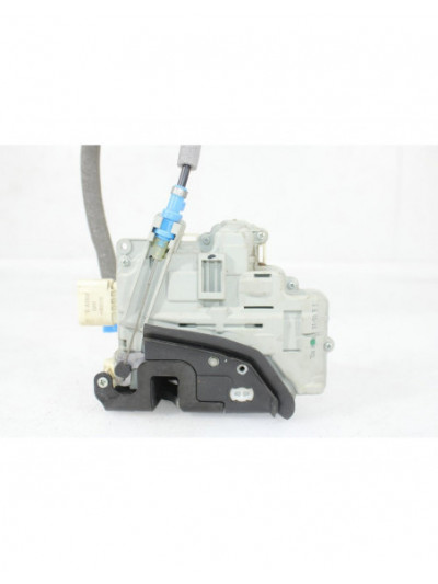 Recambio de cerradura puerta trasera derecha para audi a3 sportback (8va) ambiente referencia OEM IAM 4G0839016