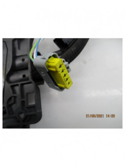 Recambio de caja reles / fusibles para citroën c3 picasso 1.6 hdi fap referencia OEM IAM 9801148280