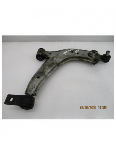 Recambio de brazo suspension inferior delantero derecho para citroën c3 picasso 1.6 hdi fap referencia OEM IAM