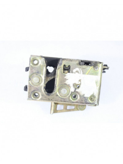 Recambio de cerradura puerta trasera derecha para citroën saxo referencia OEM IAM