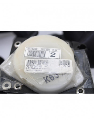 Recambio de cinturon seguridad trasero izquierdo para citroën c4 lim. collection referencia OEM IAM 96871541XX