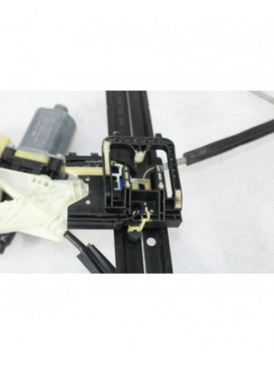 Recambio de elevalunas delantero izquierdo para audi a3 sportback (8va) ambiente referencia OEM IAM 8V4837461