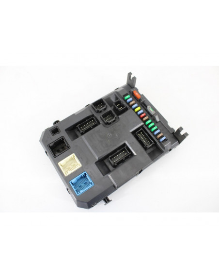 Recambio de caja reles / fusibles para citroën ds3 sport referencia OEM IAM 9666952280