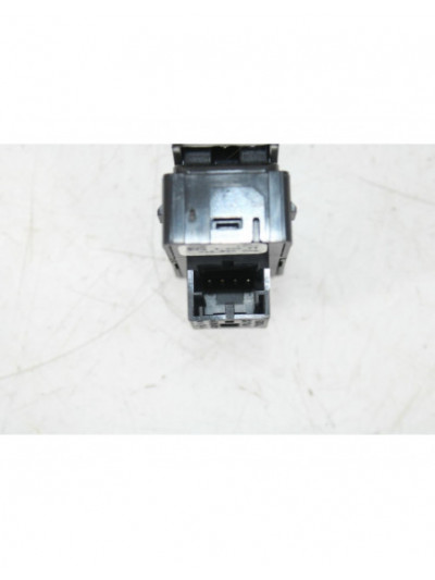 Mando elevalunas delantero derecho AUDI A3 SPORTBACK Ambiente 2015
