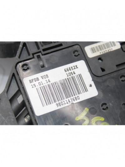 Recambio de caja reles / fusibles para citroën ds3 sport referencia OEM IAM 9801147680