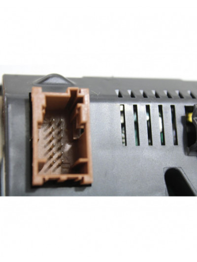 Recambio de pantalla multifuncion para citroën ds3 sport referencia OEM IAM 9807107380