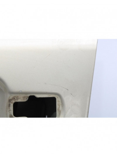 Recambio de puerta delantera izquierda para citroën c4 berlina sx referencia OEM IAM 2679DORADO