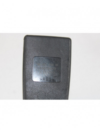 Recambio de anclaje cinturon trasero para citroën c5 hdi160 seduct 2.0 referencia OEM IAM 96561758XT