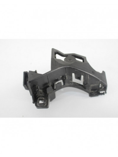 Recambio de sujecion izquierda paragolpes para citroën c5 hdi160 seduct 2.0 referencia OEM IAM 9681049780