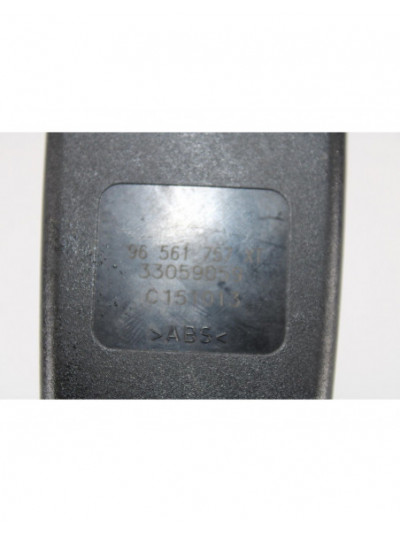Anclaje cinturón trasero CITROËN C5 HDI160 SEDUCT 2.0 2014
