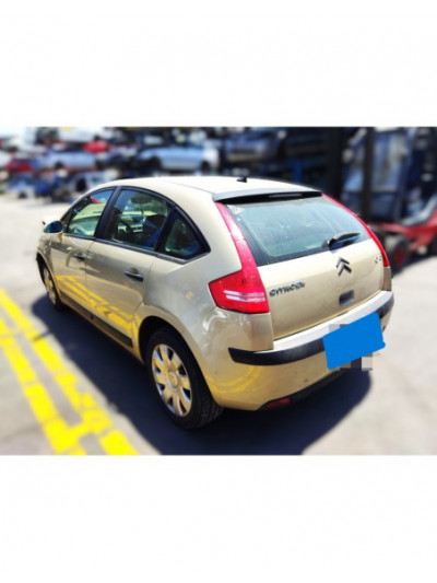 citroën c4 berlina del año 2004