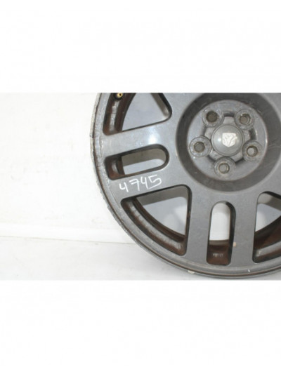 Recambio de llanta para dodge nitro 2.8 crd referencia OEM IAM 4745/2