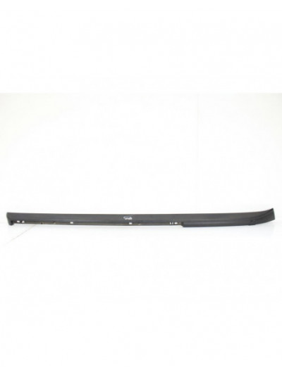 Recambio de moldura techo para dodge nitro 2.8 crd referencia OEM IAM 1BD49RXFA