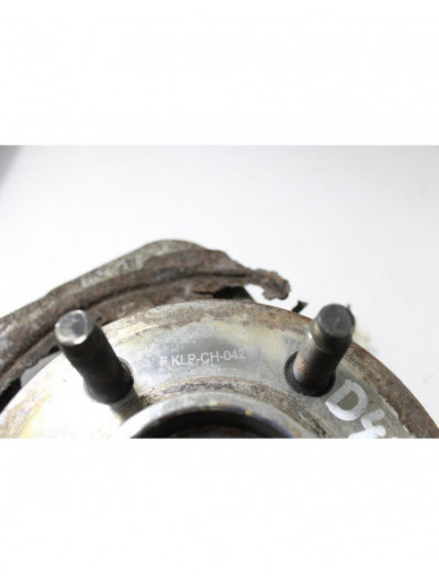 Recambio de mangueta delantera derecha para dodge nitro 2.8 crd referencia OEM IAM 52125010AD