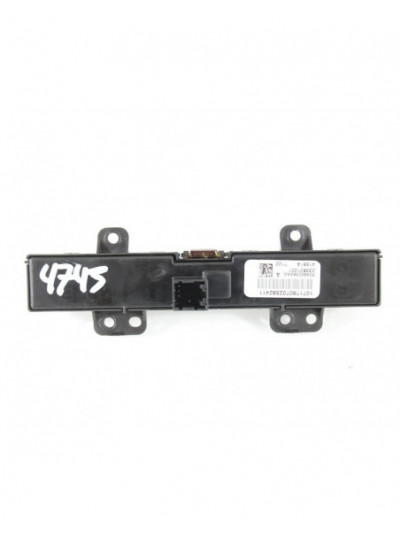 Recambio de interruptores multifuncionales para dodge nitro 2.8 crd referencia OEM IAM P04602563AG