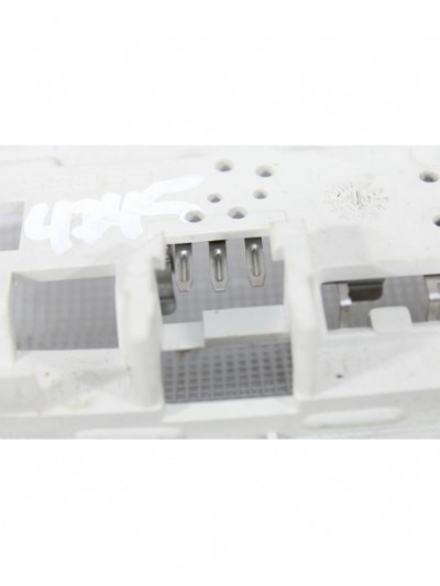 Recambio de luz techo para dodge nitro 2.8 crd referencia OEM IAM 1BC77TRMAA