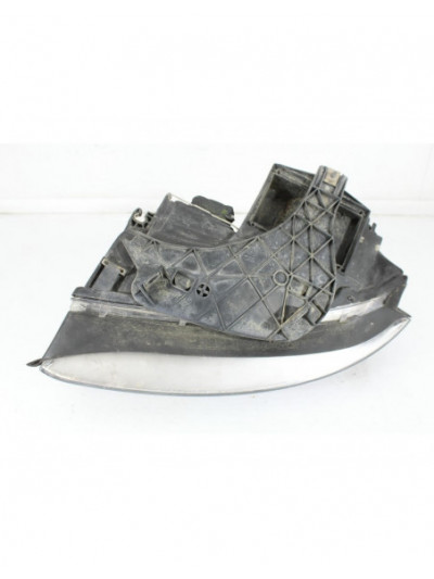 Faro derecho AUDI A4 BERLINA 1.9 TDI 2004