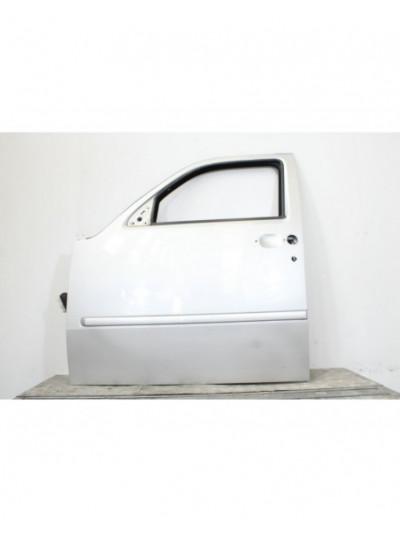 Recambio de puerta delantera izquierda para dodge nitro 2.8 crd referencia OEM IAM