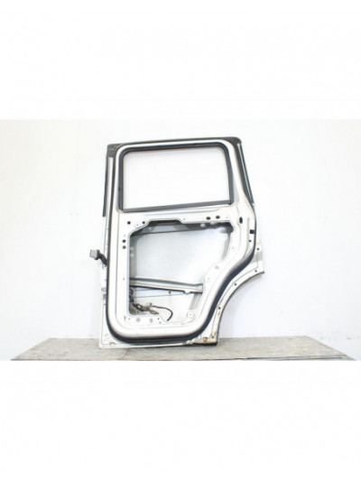 Puerta trasera derecha DODGE NITRO 2.8 CRD 2008