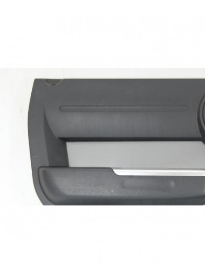 Recambio de guarnecido puerta trasera izquierda para dodge nitro 2.8 crd referencia OEM IAM 5841970