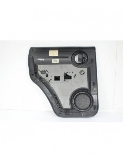 Recambio de guarnecido puerta trasera derecha para dodge nitro 2.8 crd referencia OEM IAM 5841970