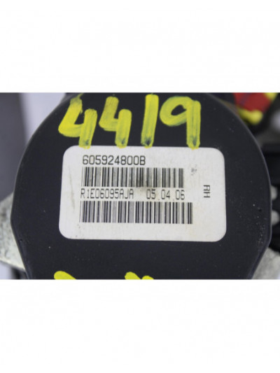 Cinturón seguridad delantero derecho DODGE CALIBER S 2006