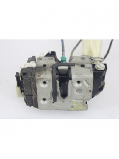 Recambio de cerradura puerta trasera izquierda para dodge caliber s referencia OEM IAM 04589415AC