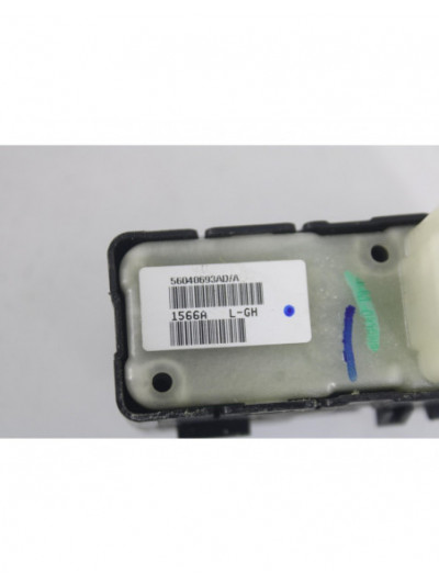 Recambio de mando elevalunas trasero derecho para dodge caliber s referencia OEM IAM 56040693AD