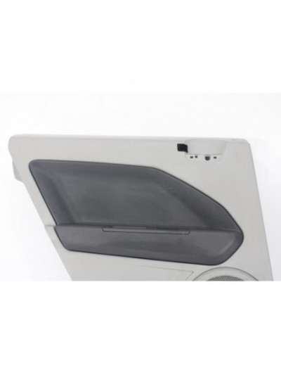 Recambio de guarnecido puerta trasera izquierda para dodge caliber s referencia OEM IAM 0YR051DAAC