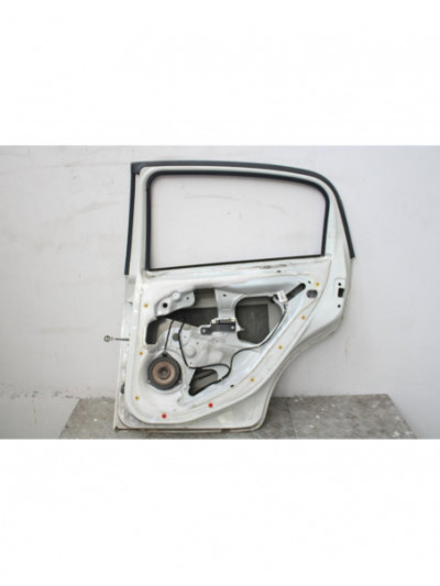 Recambio de puerta trasera derecha para fiat punto (199_) 1.4 (199axb1a, 199bxb1a, 199bxb11, 199axb11) referencia OEM IAM