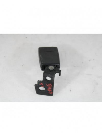 Recambio de anclaje cinturon trasero izquierdo para fiat punto (199_) 1.4 (199axb1a, 199bxb1a, 199bxb11, 199axb11) referencia OE