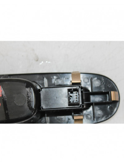 Recambio de mando elevalunas delantero derecho para fiat punto (199_) 1.4 (199axb1a, 199bxb1a, 199bxb11, 199axb11) referencia OE