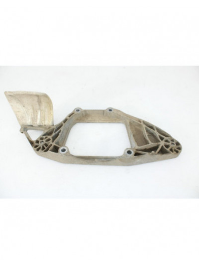 Recambio de soporte diferencial trasero para audi q5 (8rb) 2.0 tdi quattro referencia OEM IAM 8K0599287G