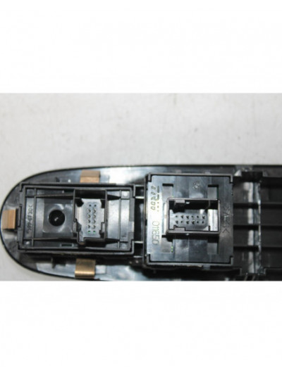 Recambio de mando elevalunas delantero izquierdo para fiat punto (199_) 1.4 (199axb1a, 199bxb1a, 199bxb11, 199axb11) referencia