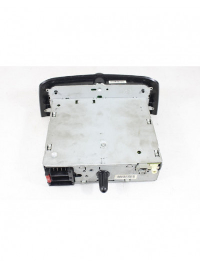 Recambio de sistema audio / radio cd para fiat punto (199_) 1.4 (199axb1a, 199bxb1a, 199bxb11, 199axb11) referencia OEM IAM