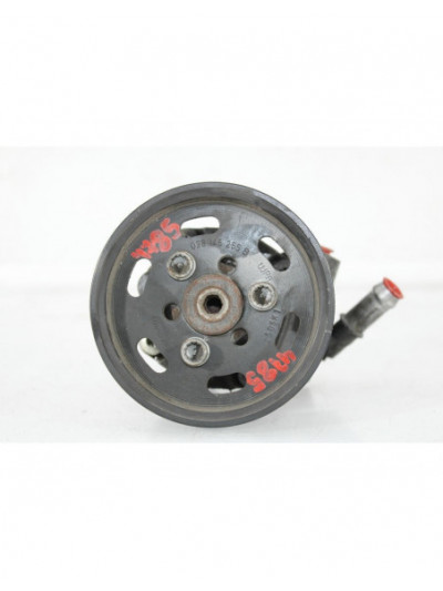 Bomba dirección AUDI Q5 2.0 TDI quattro 2010