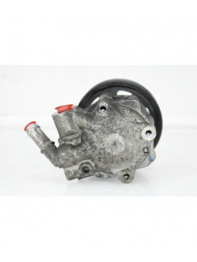 Bomba dirección AUDI Q5 2.0 TDI quattro 2010