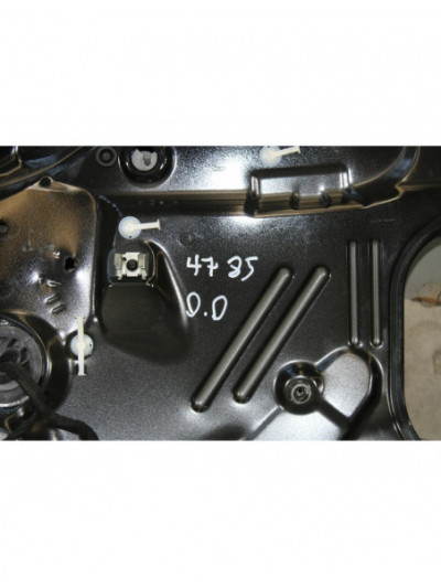 Puerta delantera derecha AUDI Q5 2.0 TDI quattro 2010