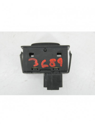 Recambio de mando elevalunas trasero izquierdo para fiat ulysse (179) 2.0 referencia OEM IAM 14996420XT