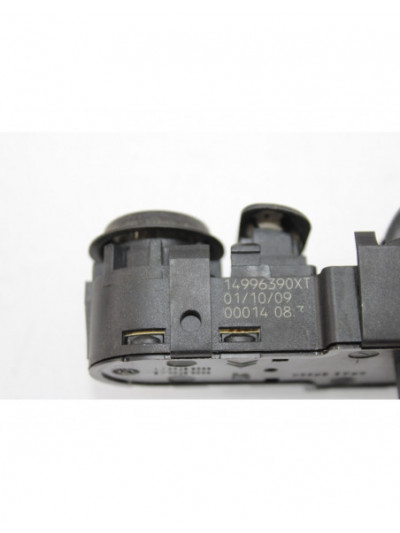 Recambio de mando elevalunas delantero izquierdo para fiat ulysse (179) 2.0 referencia OEM IAM 14996390XT