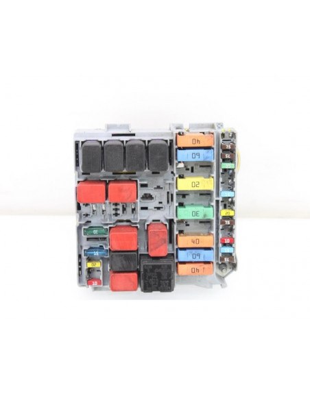 Recambio de caja reles / fusibles para fiat fiorino 1.3 16v jtd cat referencia OEM IAM 51905216