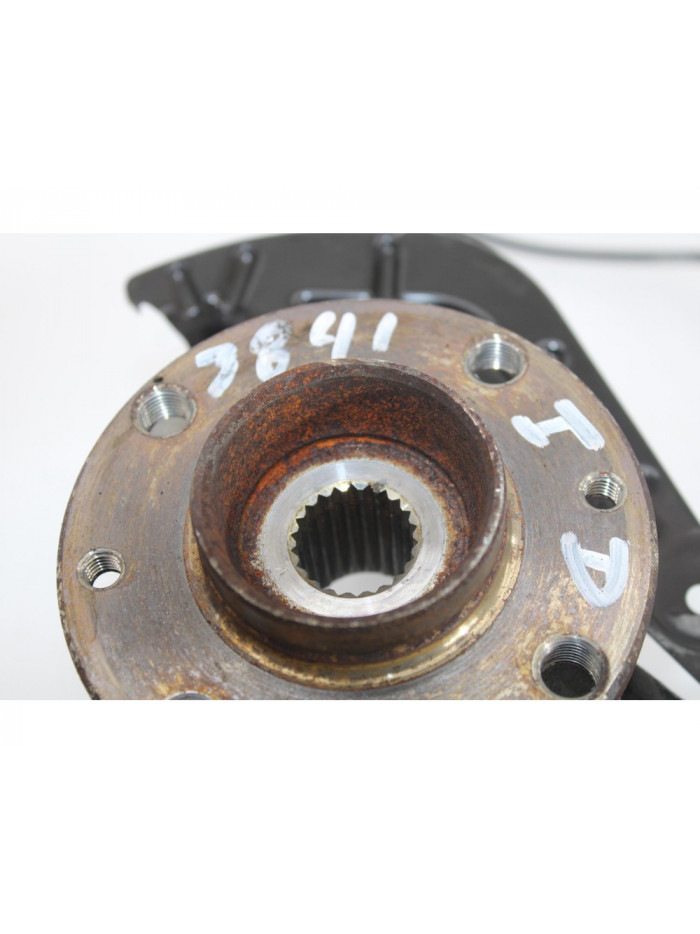 Recambio de mangueta delantera izquierda para fiat panda van iii referencia OEM IAM 3841D.I.