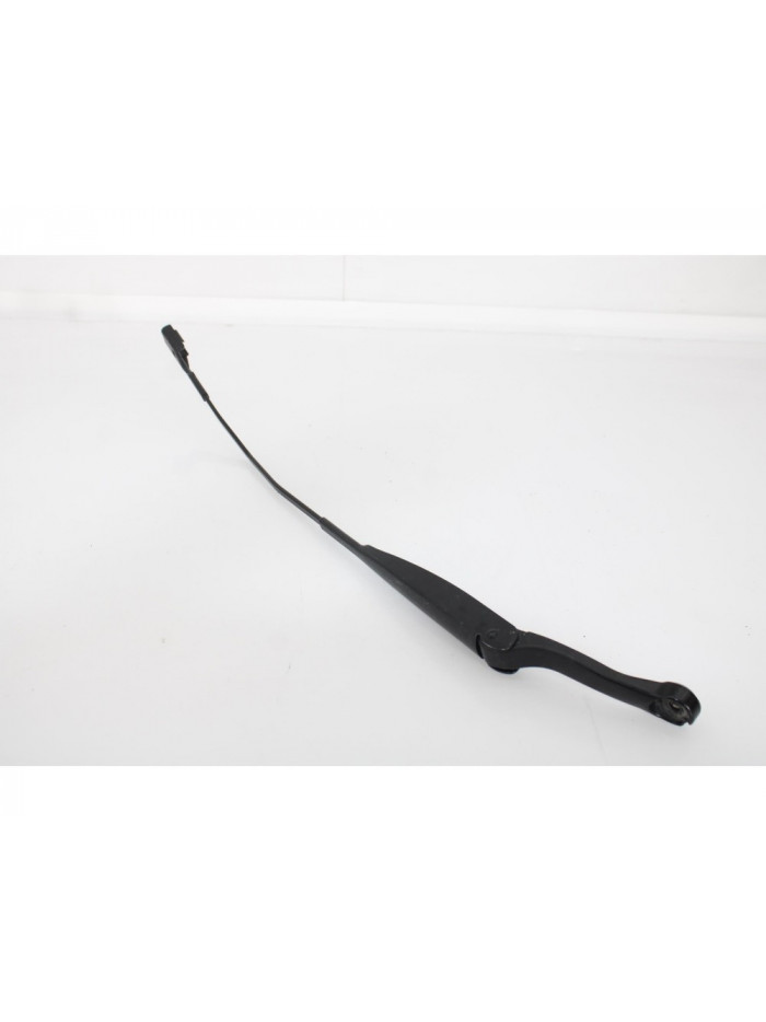 Recambio de brazo limpia delantero izquierdo para fiat panda van iii referencia OEM IAM B920